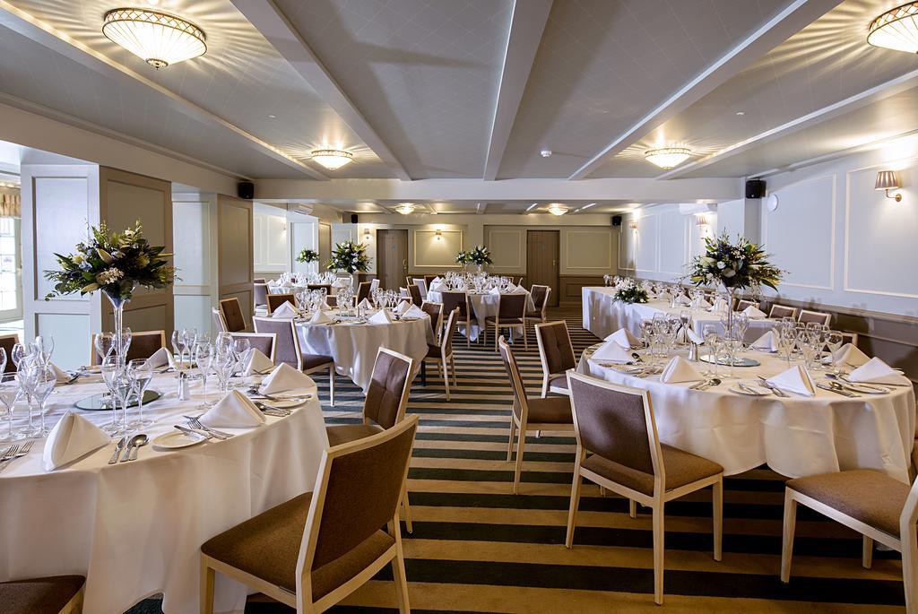 Hotel Cromwell Stevenage Ngoại thất bức ảnh