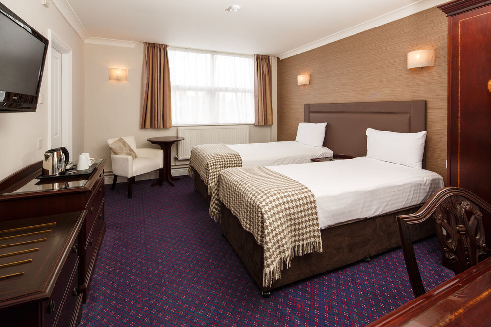 Hotel Cromwell Stevenage Ngoại thất bức ảnh