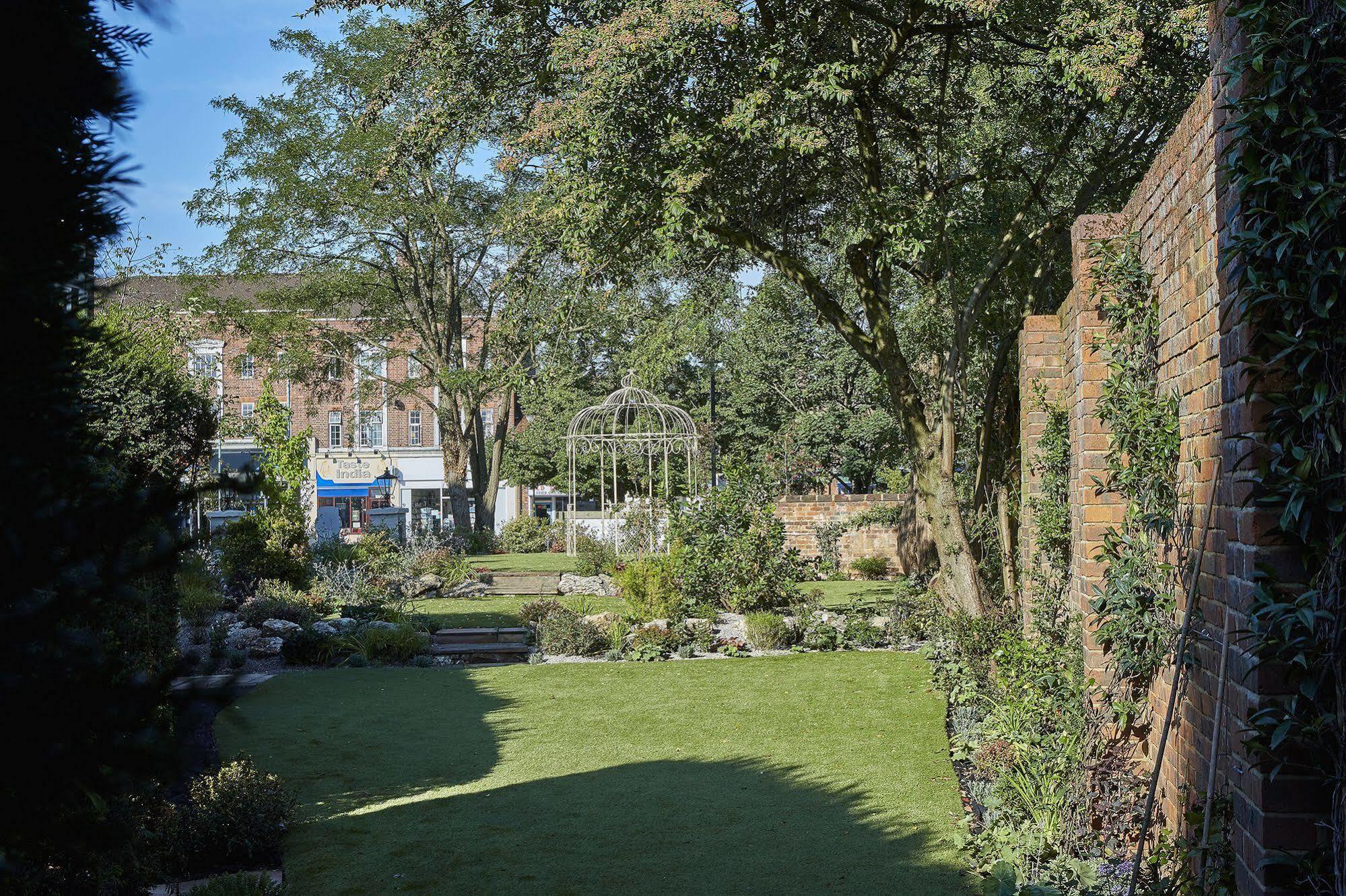 Hotel Cromwell Stevenage Ngoại thất bức ảnh